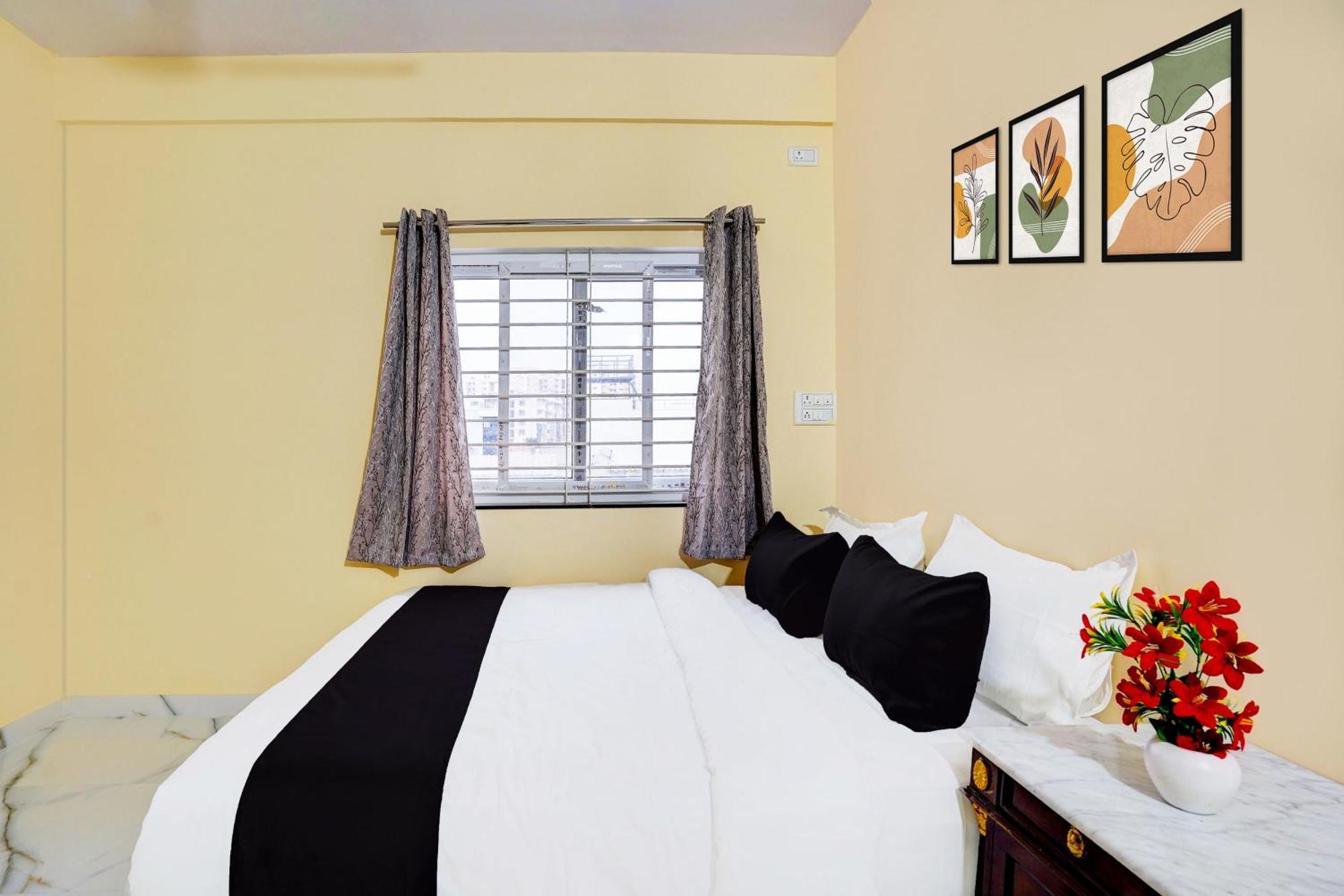 העיר בנגלור Hotel O Rr Comforts מראה חיצוני תמונה